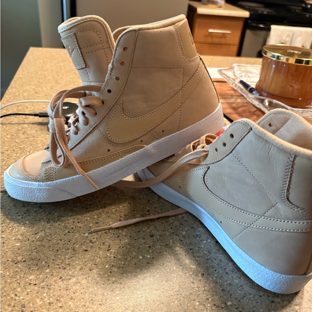 Nike Women's Beige High-Top Sneakers